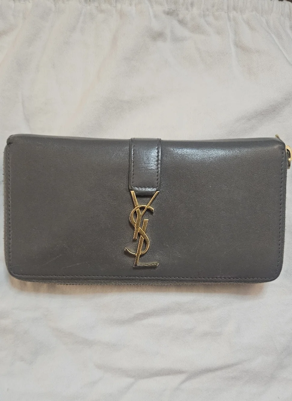 Yves Saint Laurent Gray Leather Zip Wallet with Gold YSL Emblem - Picture 1 of 9